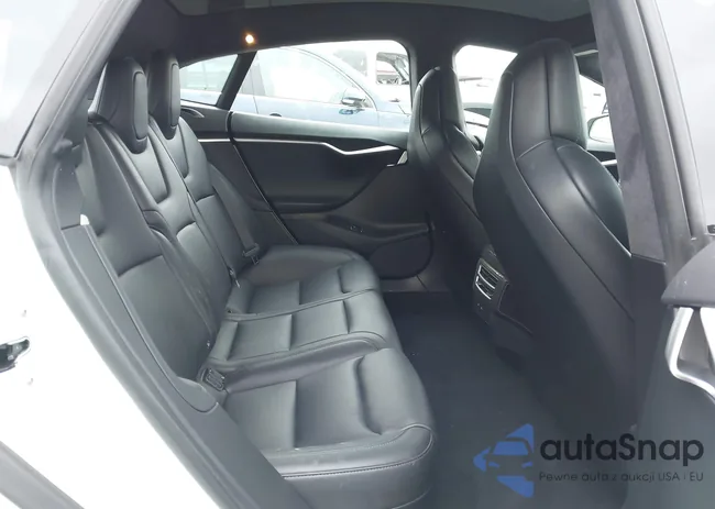 5YJSA1E23JF239843: 42095430