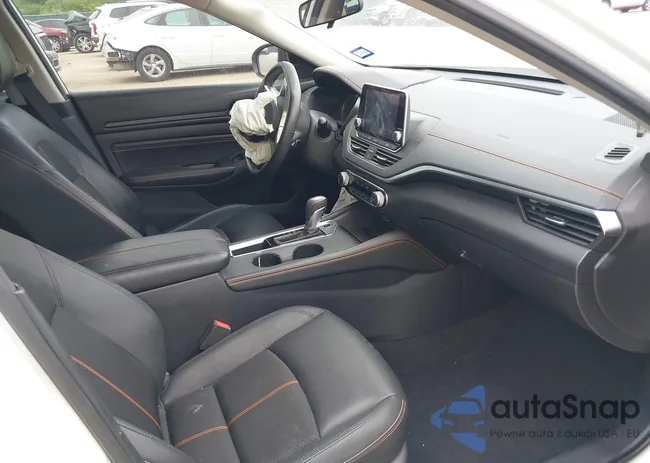 1N4BL4CV4LC125218: 42095440