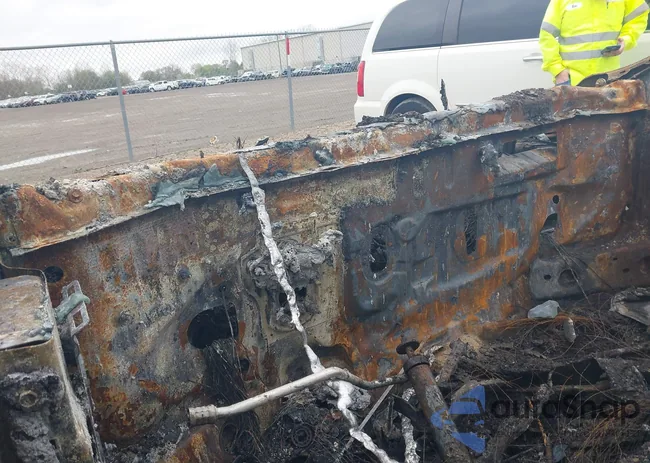 2C4RC1BG7JR182673: 42095519