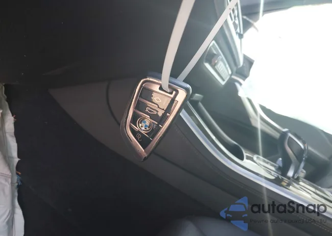 5UXCR6C03N9L60222: 42095528