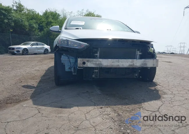 KMHC75LC6LU190990: 42096643