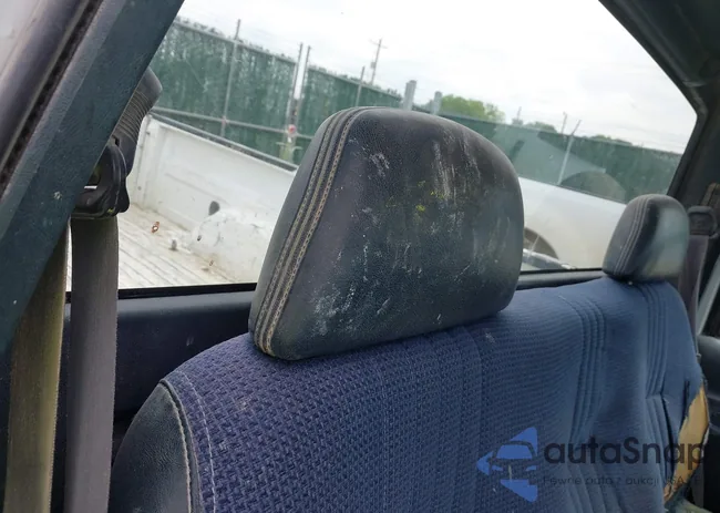 1GTFC24R6TZ504719: 42096927