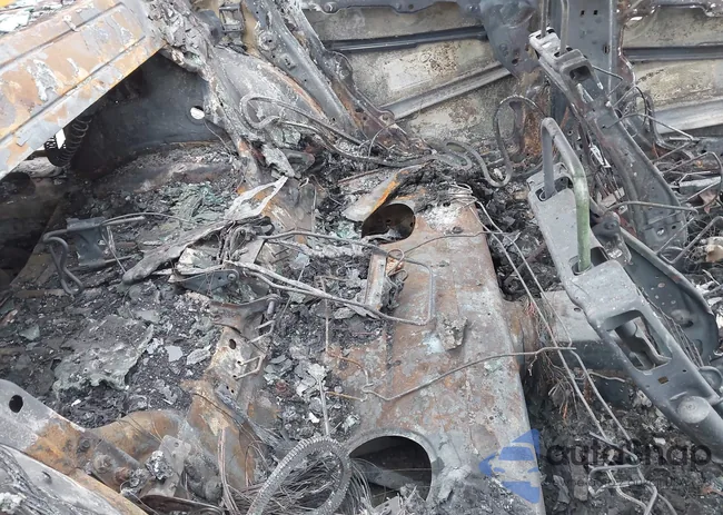 2C3CDXHG6KH673647: 42096432