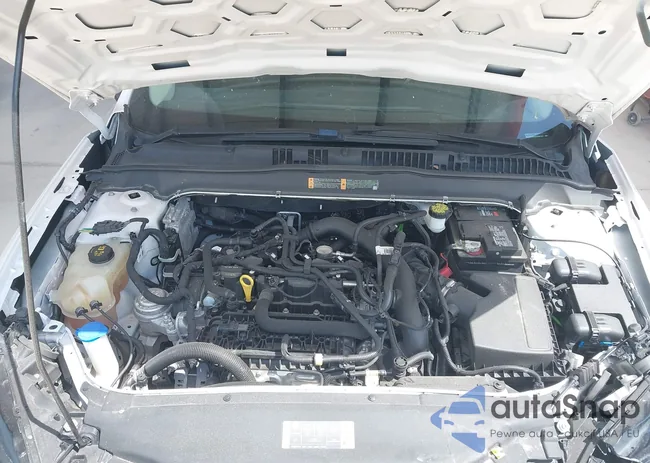 3FA6P0HD0LR264147: 42097946