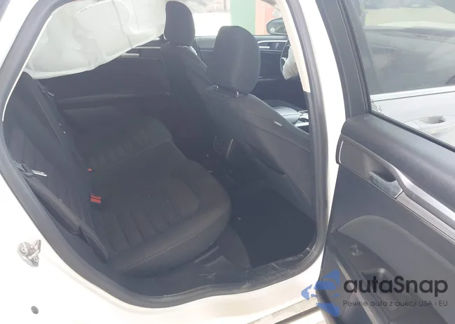 3FA6P0HD0LR264147: 42097946