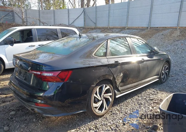 3VW1T7BU4NM015204: 42098210