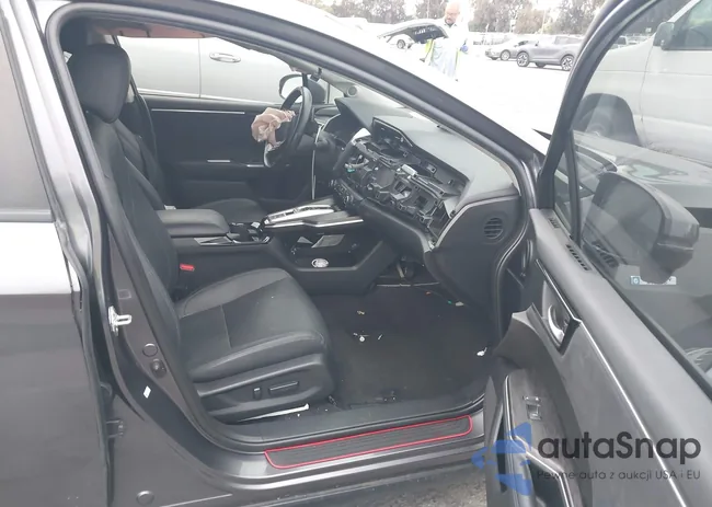 JHMZC5F35KC003117: 42097401