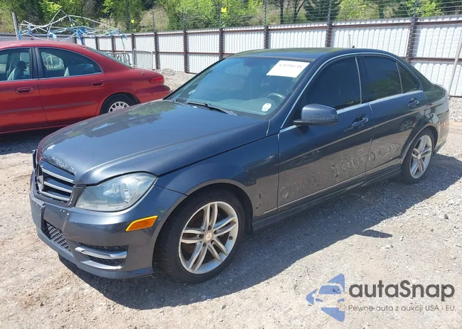 WDDGF4HB5EA964773: 42098638