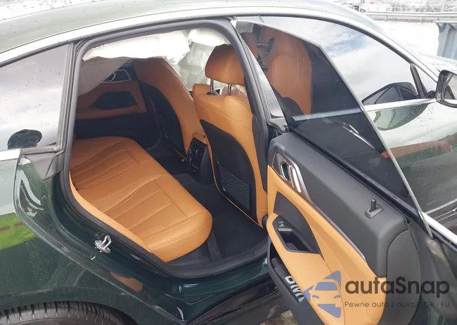 WBA63AV09PFN78926: 42098820