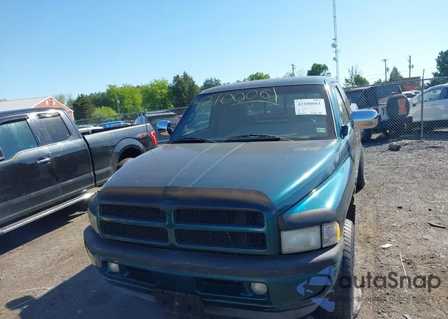 1B7HF13Z0VJ542945: 42100061