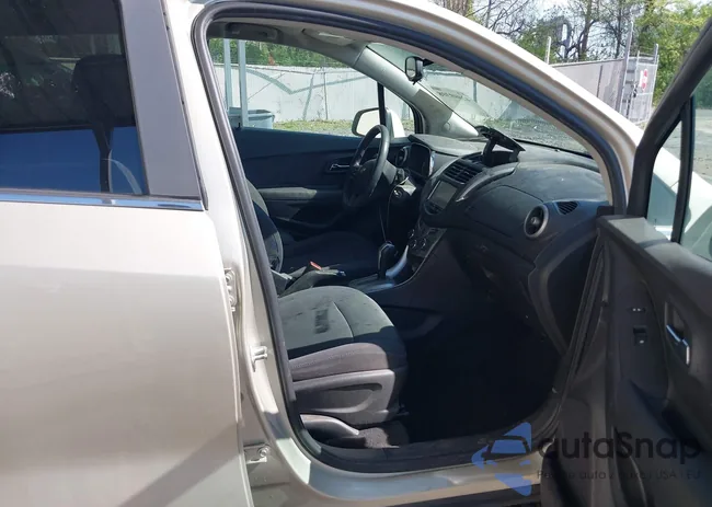 3GNCJPSB5GL154306: 42099308