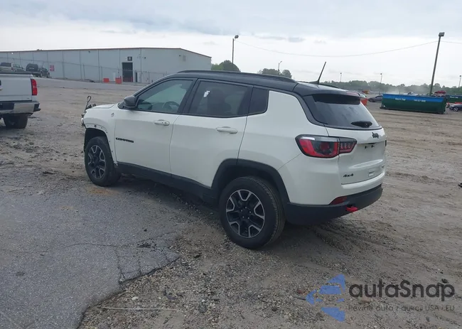 3C4NJDDB2KT671066: 42099635