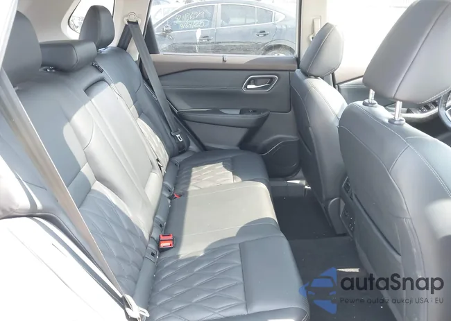 JN8BT3DDXPW304074: 42100810