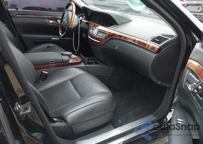 WDDNG71X18A225500: 42100850