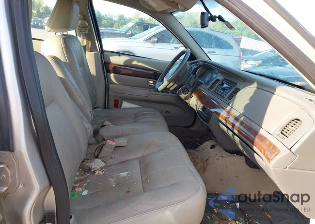 2MEFM75V28X624437: 42101089