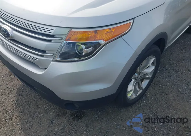 1FM5K8F80FGA50761: 42101174