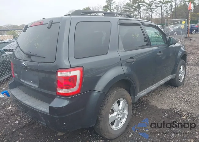 1FMCU03789KA51186: 42101218