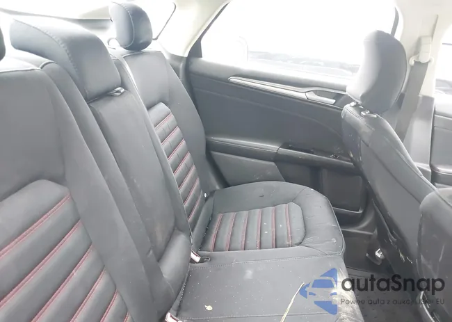 3FA6P0HD3GR360523: 42100312