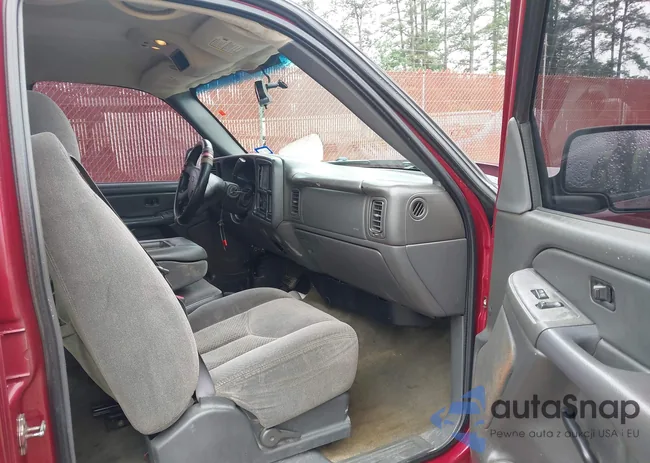 2GCEC13V161332763: 42100412