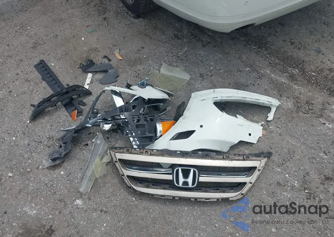 WDDHF8HB6BA342917: 42100536