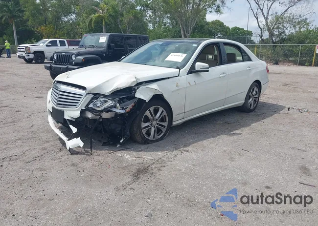 WDDHF8HB6BA342917: 42100536