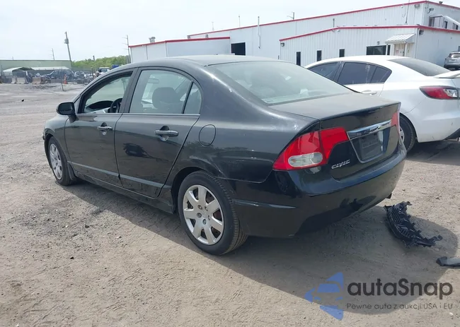 19XFA1F57BE005495: 42101878