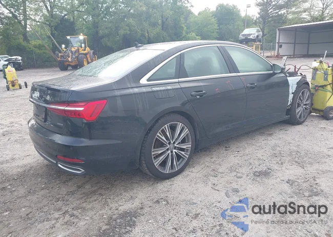 WAUD8AF2XKN121887: 42101940