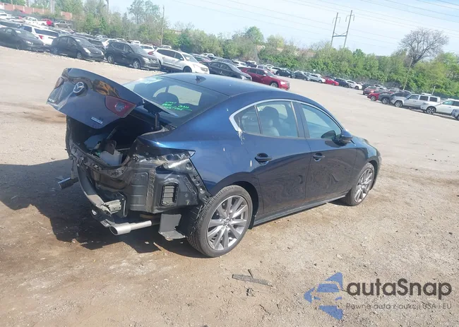 3MZBPADL5KM107878: 42101982