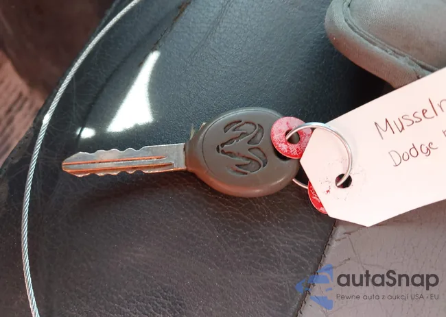 1B4HS28Z71F586249: 42102007