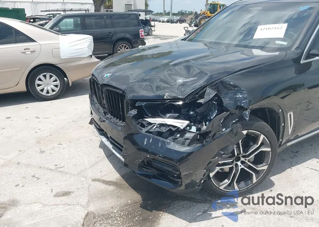 5UXCR4C00P9P90538: 42102162