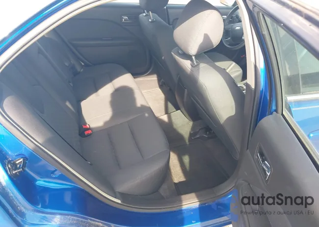 3FAHP0HA9CR128582: 42102172