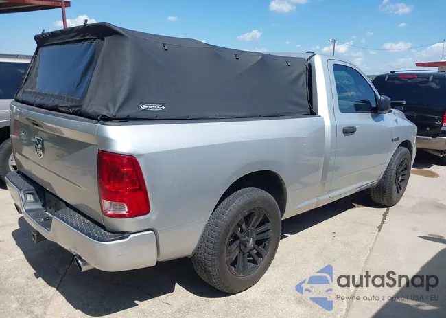 3C6JD6AT3CG152379: 42101594