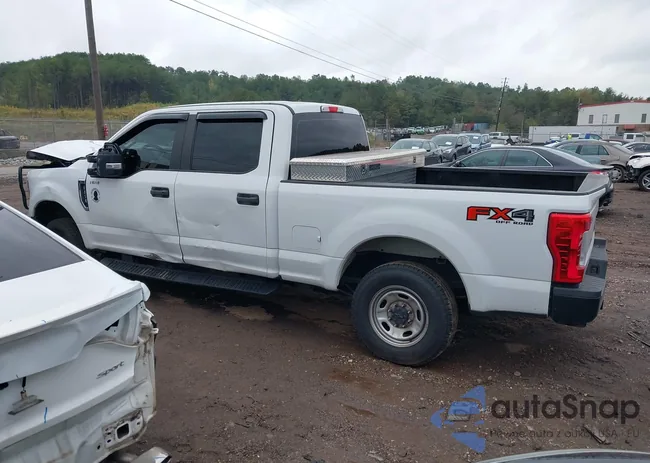 1FT7W2B65KEE88605: 42102647