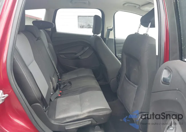 1FMCU9GD5JUD40586: 42102700