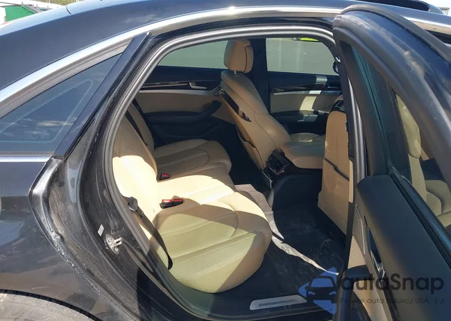 WAUAVAFD5BN022388: 42102765