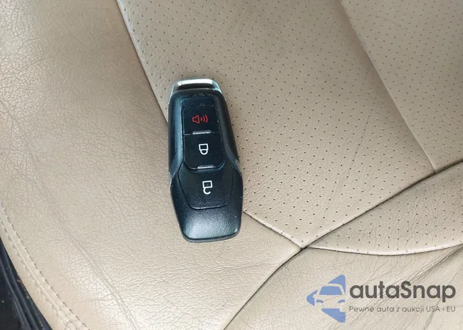 1FM5K7D89HGD09781: 42102788