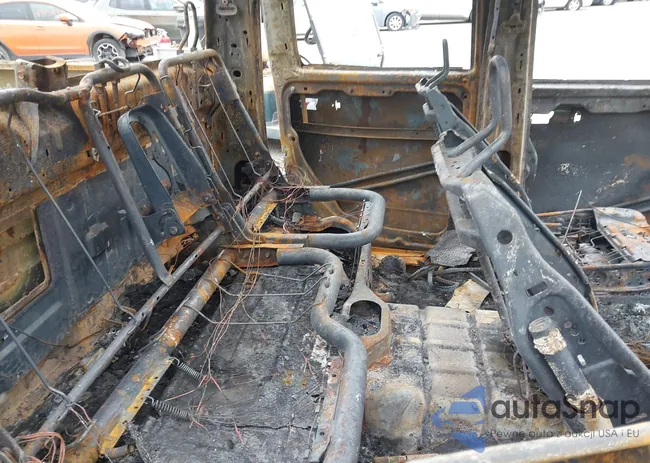 1C6RR7PT8FS565025: 42102812