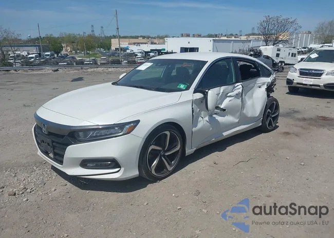 1HGCV1F30JA211329: 42103111