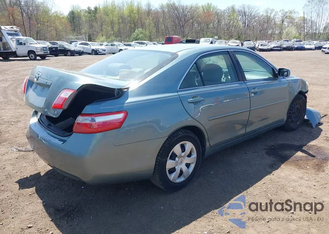 4T4BE46KX9R137383: 42102249