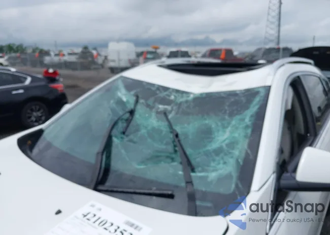 3GYFNFE35FS613177: 42102352