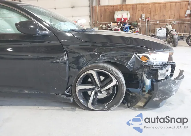 1HGCV1F38JA203799: 42102388