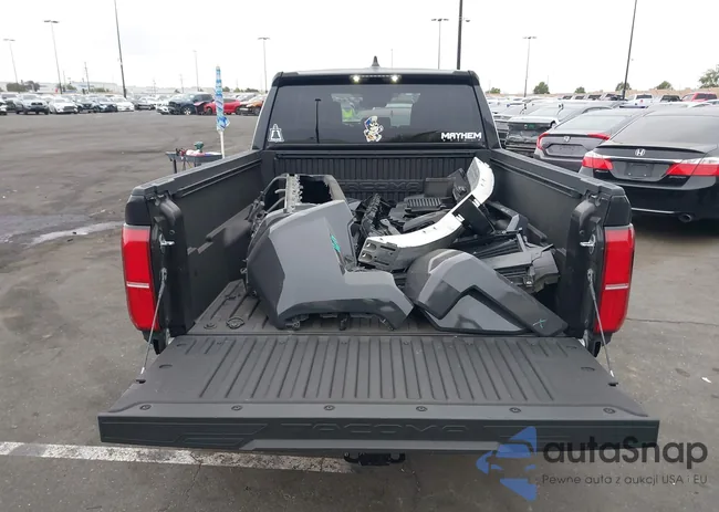 3TMKB5FN1RM018200: 42103652