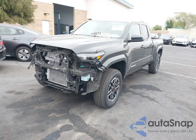 3TMKB5FN1RM018200: 42103652