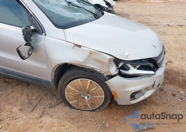 WVGAV3AX9EW530860: 42103918