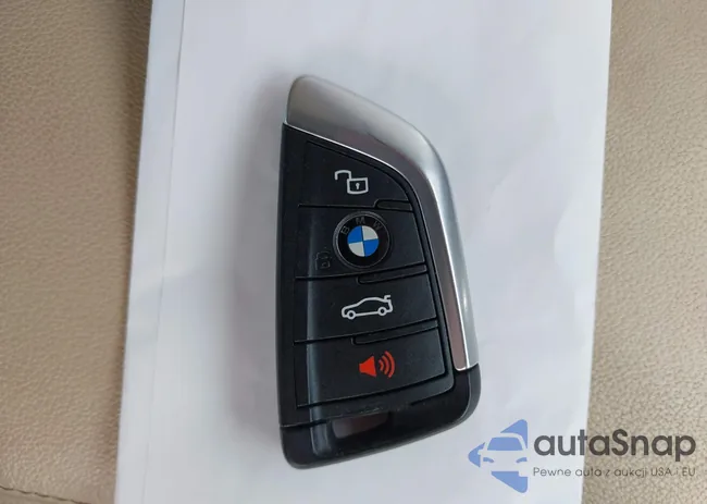 WBA53AP0XMCF92827: 42104148