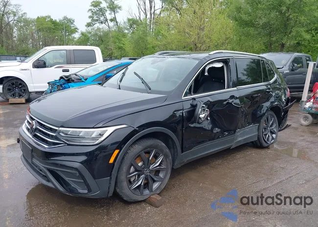 3VVMB7AX7PM037975: 42103551