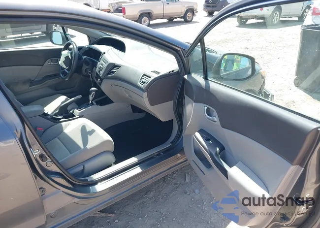 2HGFB2F53CH581661: 42104911