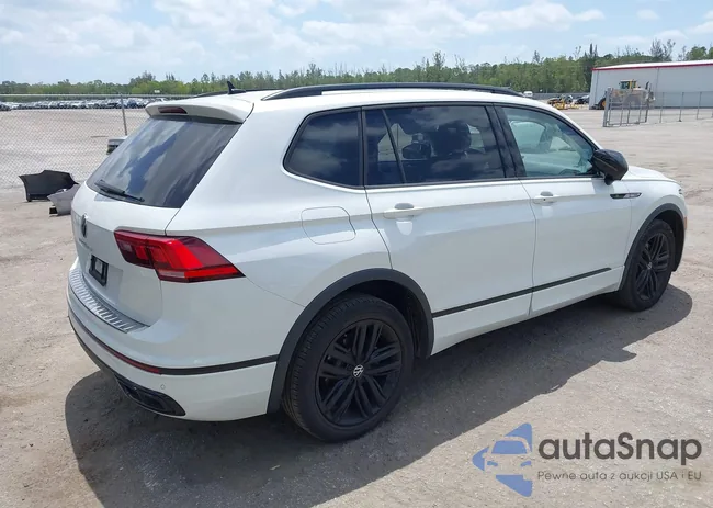 3VVCB7AX5NM138604: 42104933