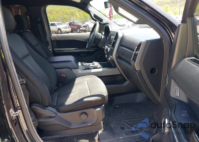 1FMJK1JT4KEA28379: 42105018