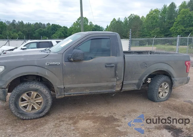 1FTMF1EFXGKF40246: 42104382